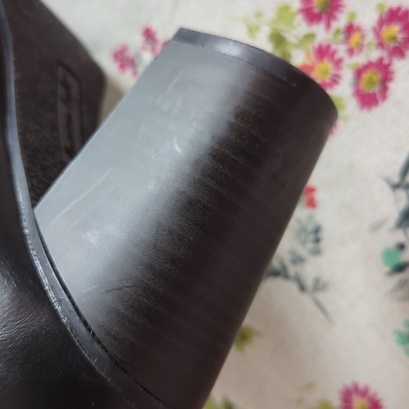 American Eagle Black Chunky Heel Ankle Booties - Picture 13 of 14